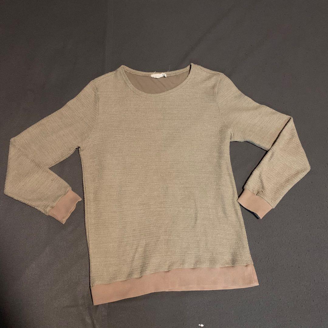 Tan Sweater (Category: Hoodies) located in Cavite. Submitted by _declutterwithjc (Listing ID 219332742, Image 1). Description: Still in good condition Shipping only! .