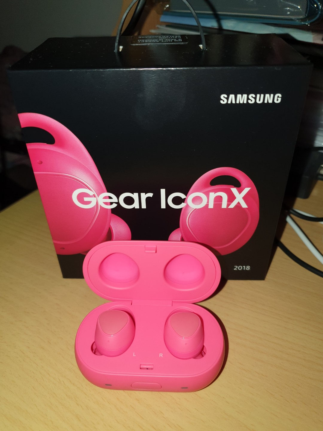 Gear store iconx pink