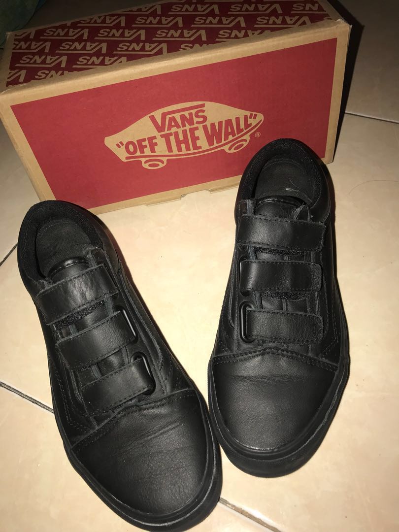 Leather velcro hotsell vans