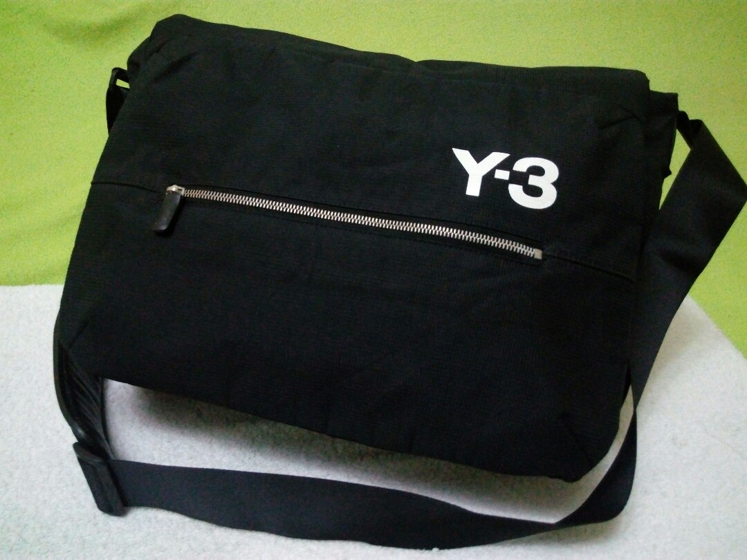 yohji yamamoto messenger bag