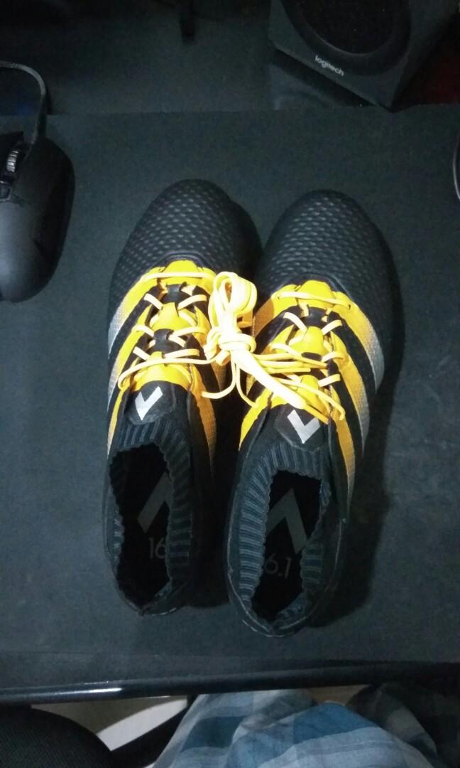 adidas ace 16.1 uk 10 Men s Fashion Activewear on Carousell