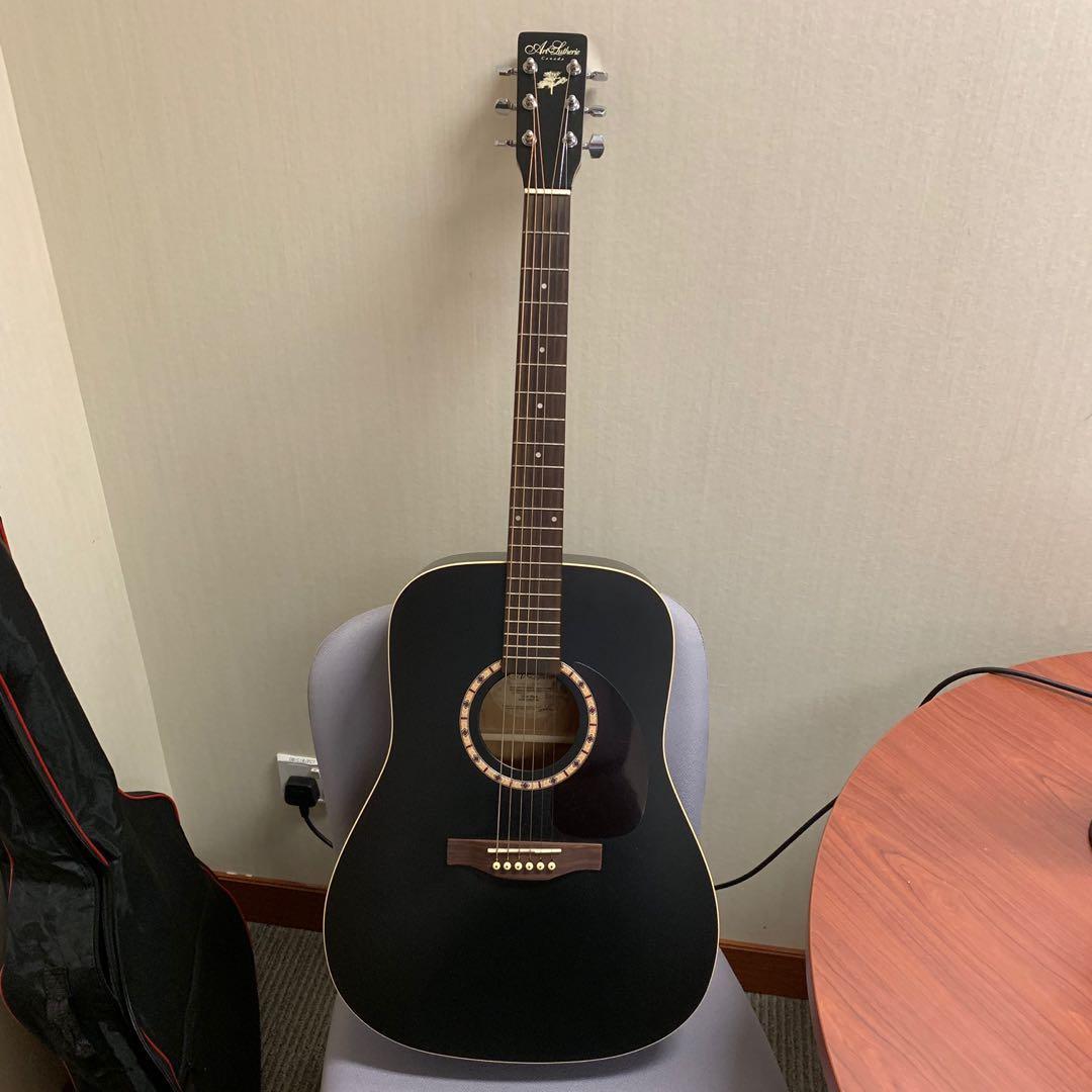 Art and lutherie cedar black discount