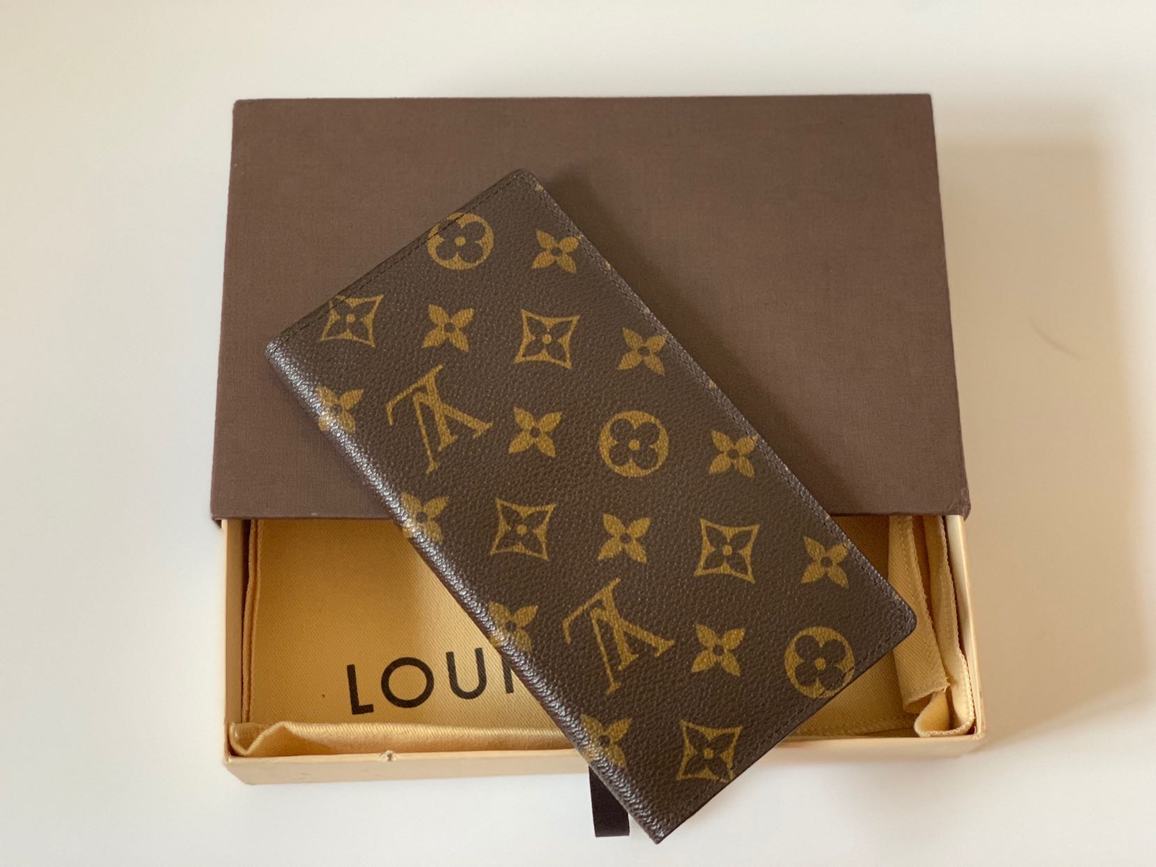 Authentic Louis Vuitton monogram Long Wallet