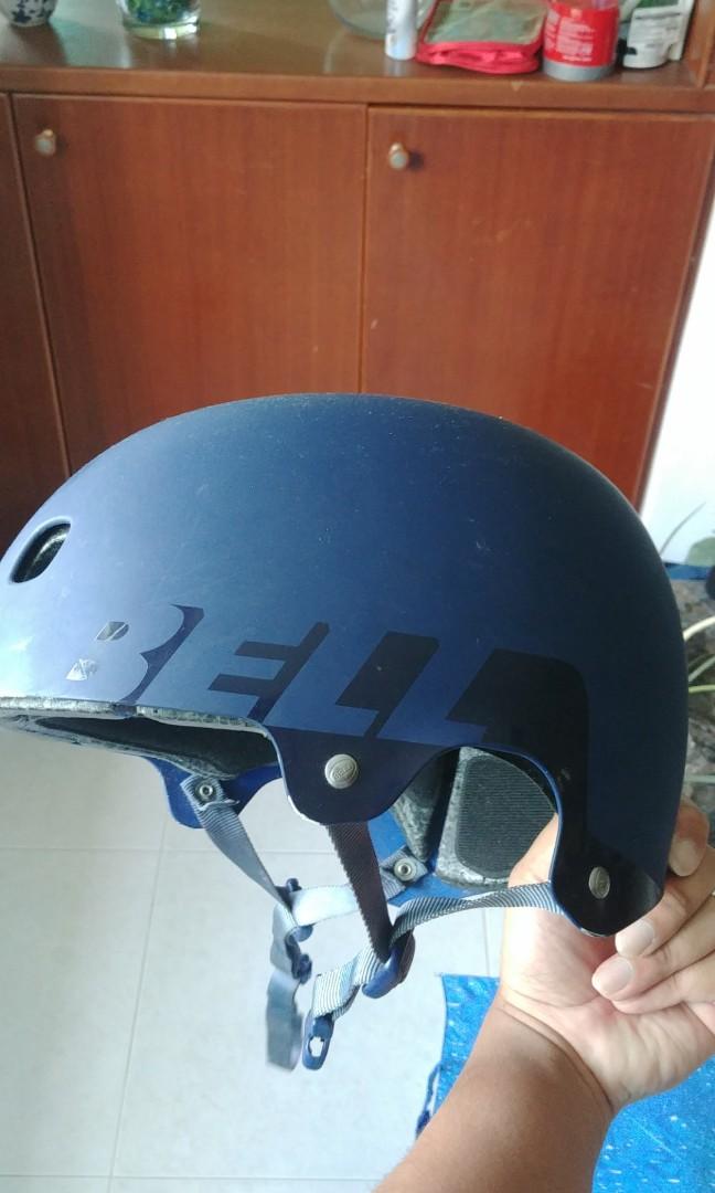 bell axle helmet