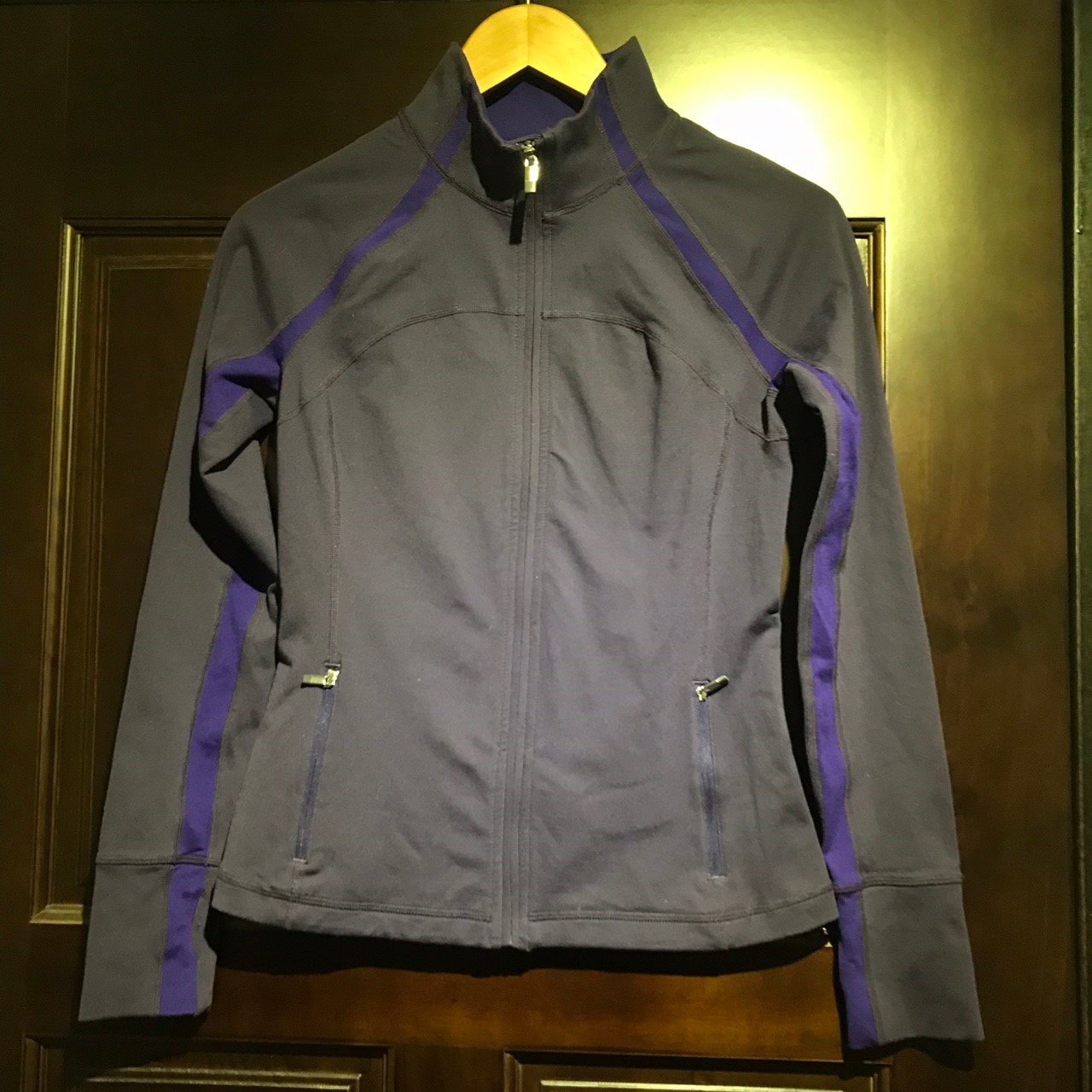 gap body fit jacket