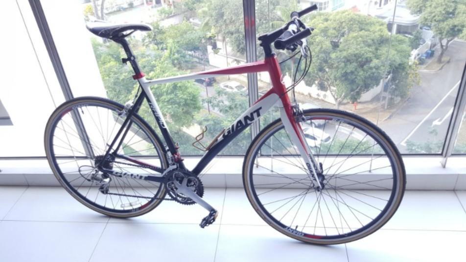 road bike with flat handlebars