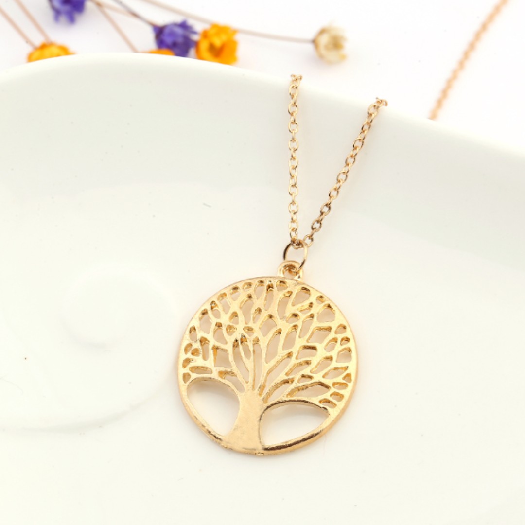 Money tree pendant meaning shop