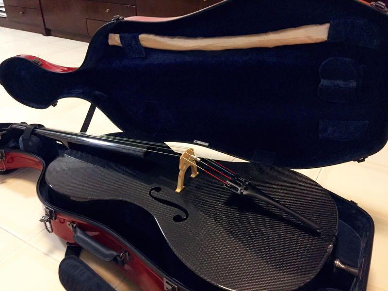 Original Luis & Clark Carbon Fiber Cello, Hobbies & Toys, Music & Media