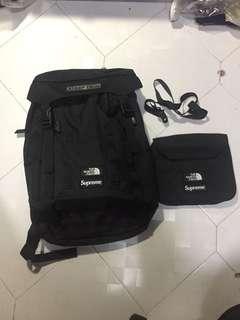 Supreme x TNF Backpack ,, not stone island, off white, Nike, Adidas