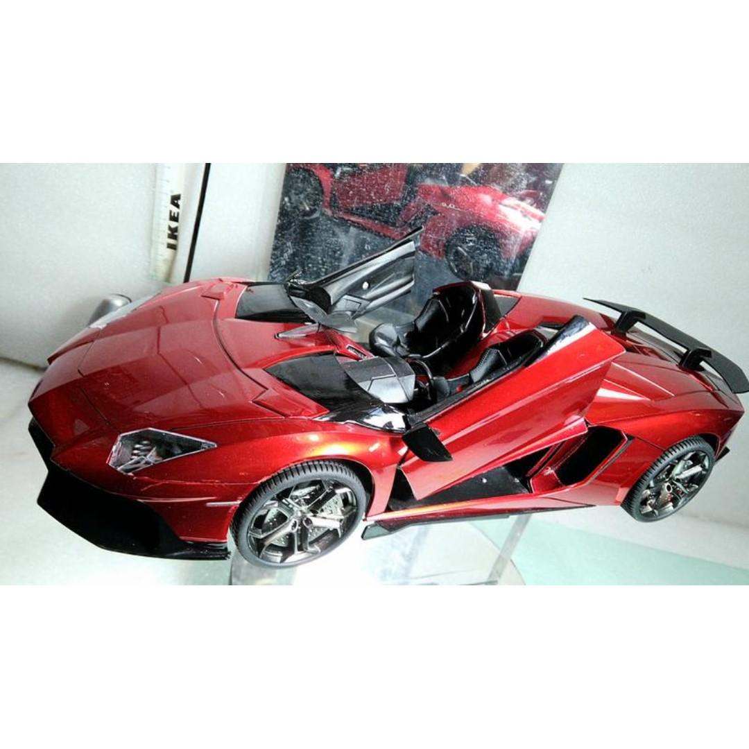 重製1 12 藍寶堅尼概念車遙控車 Lamborghini Aventador J 玩具 模型在旋轉拍賣