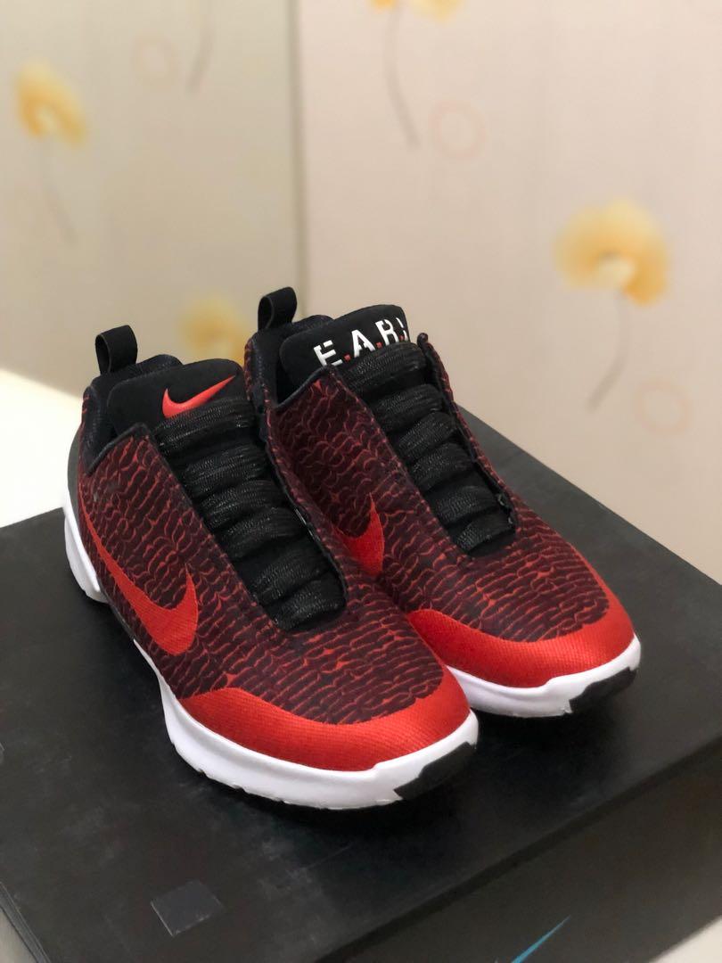 Nike store hyperadapt habanero