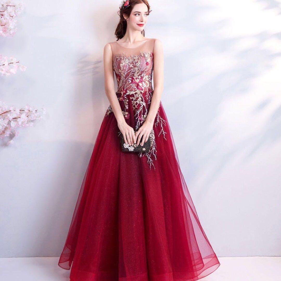 Silver and maroon dress new arrivals
