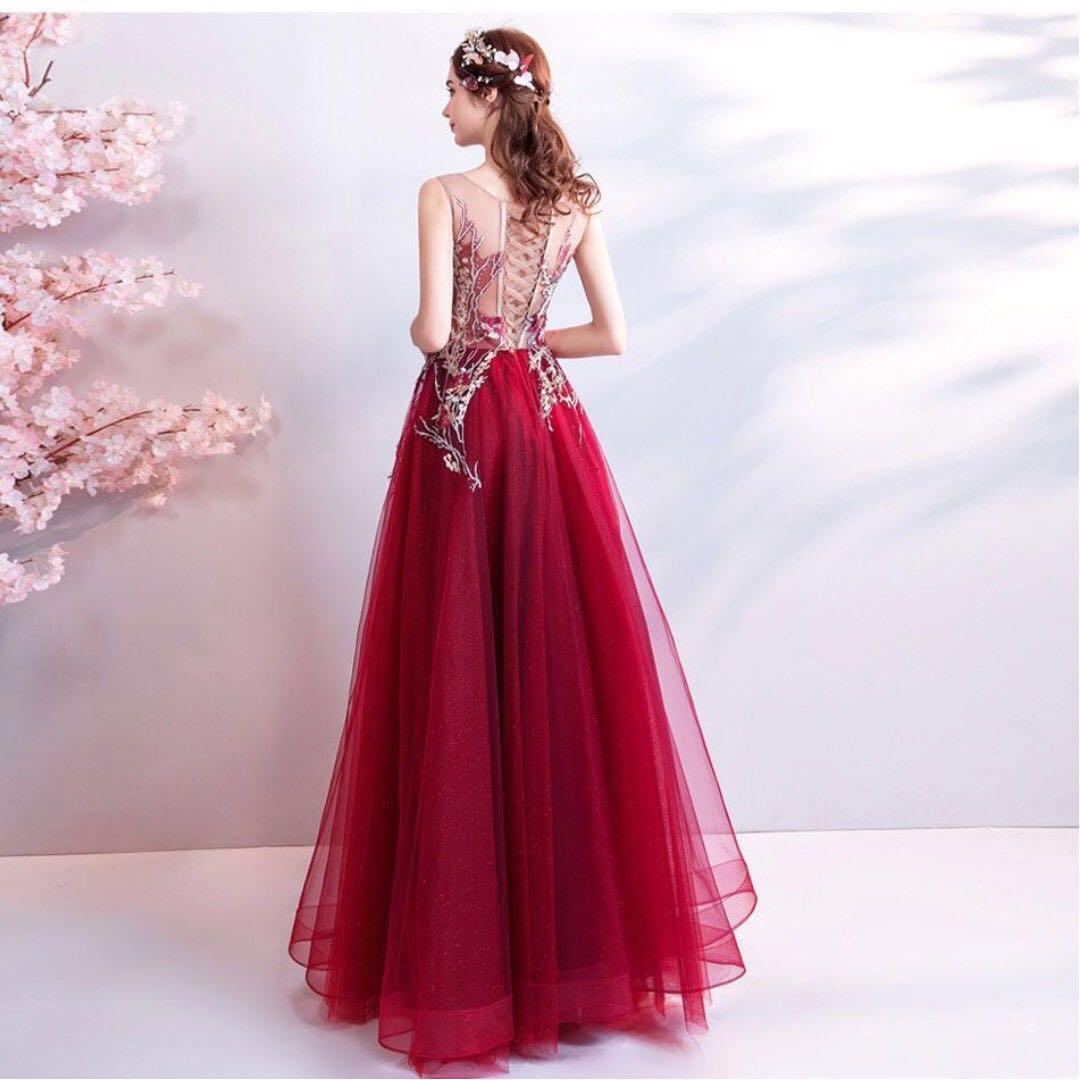 Burgundy and silver prom dresses sales