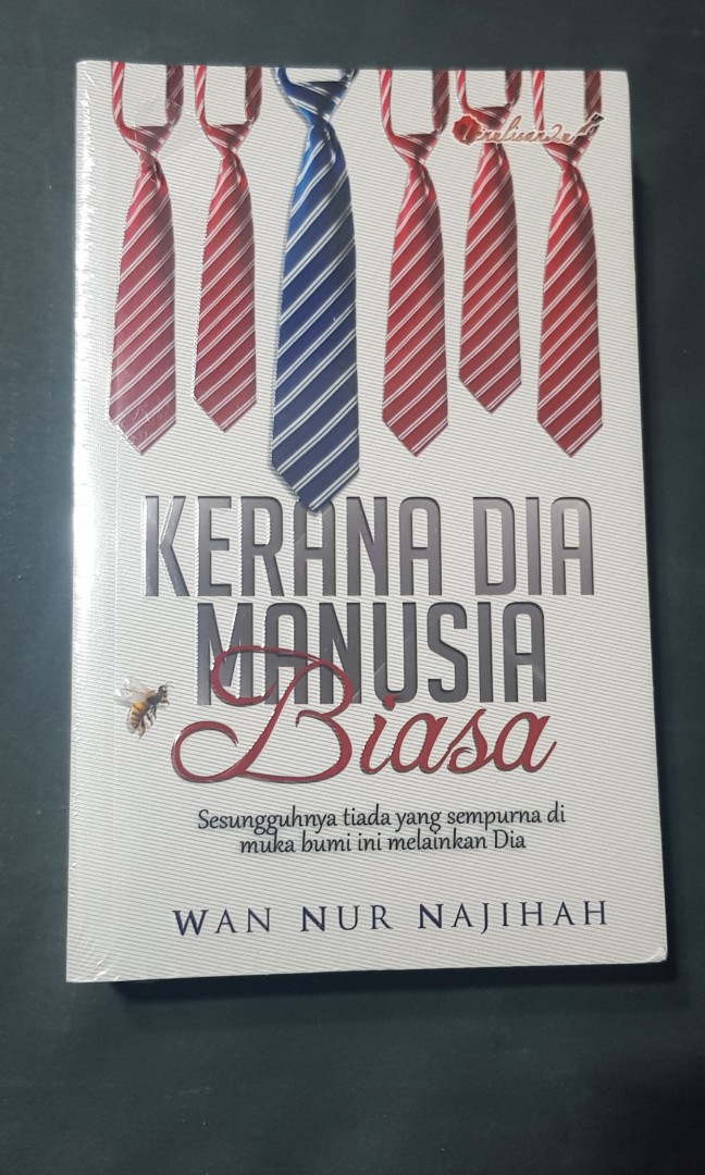 Kerana Dia Manusia Biasa Books Stationery Fiction On Carousell
