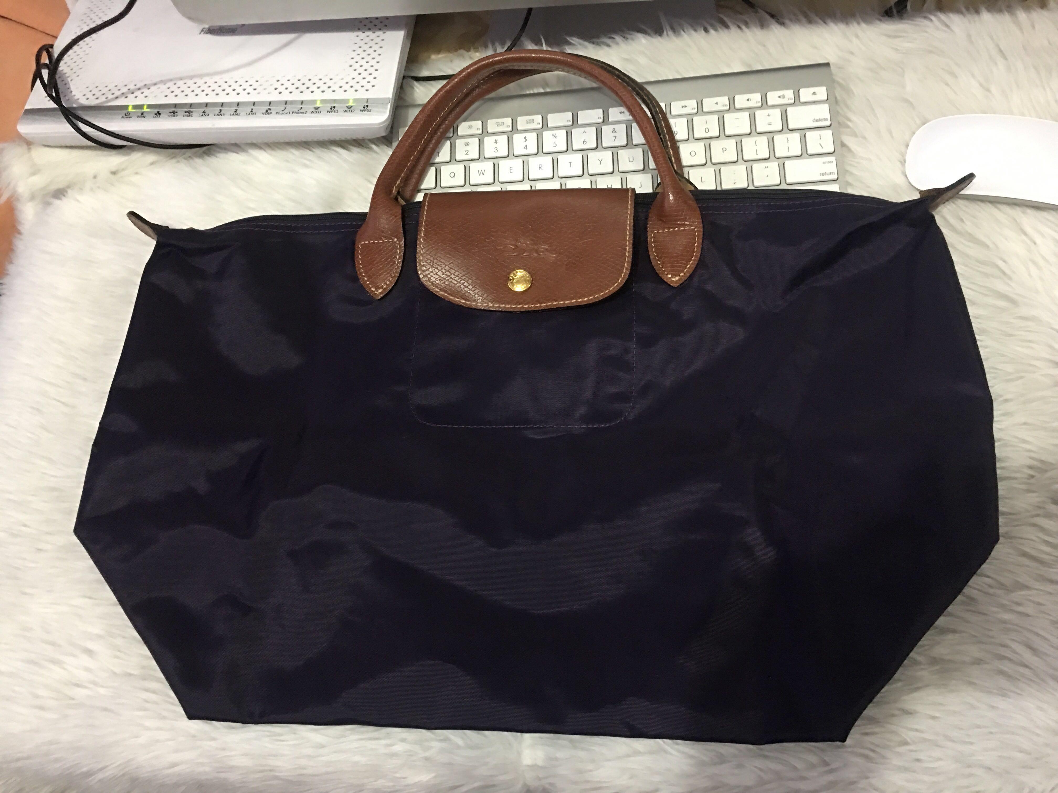 Longchamp le pliage short handle Large color Bilberry