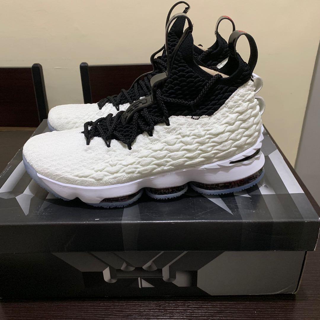 Nike Lebron 15 Graffiti Colorway 