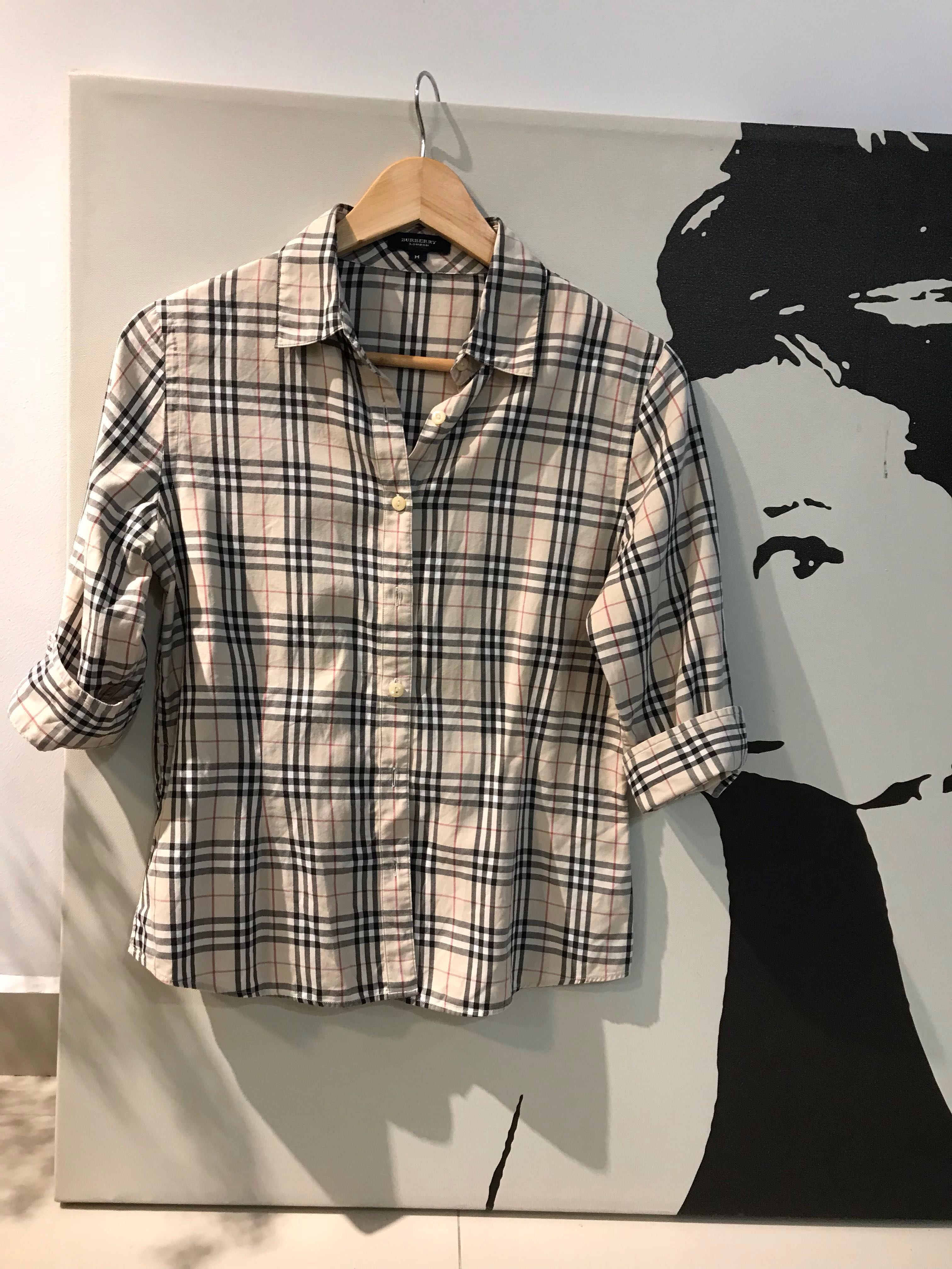 Burberry womens deals tee