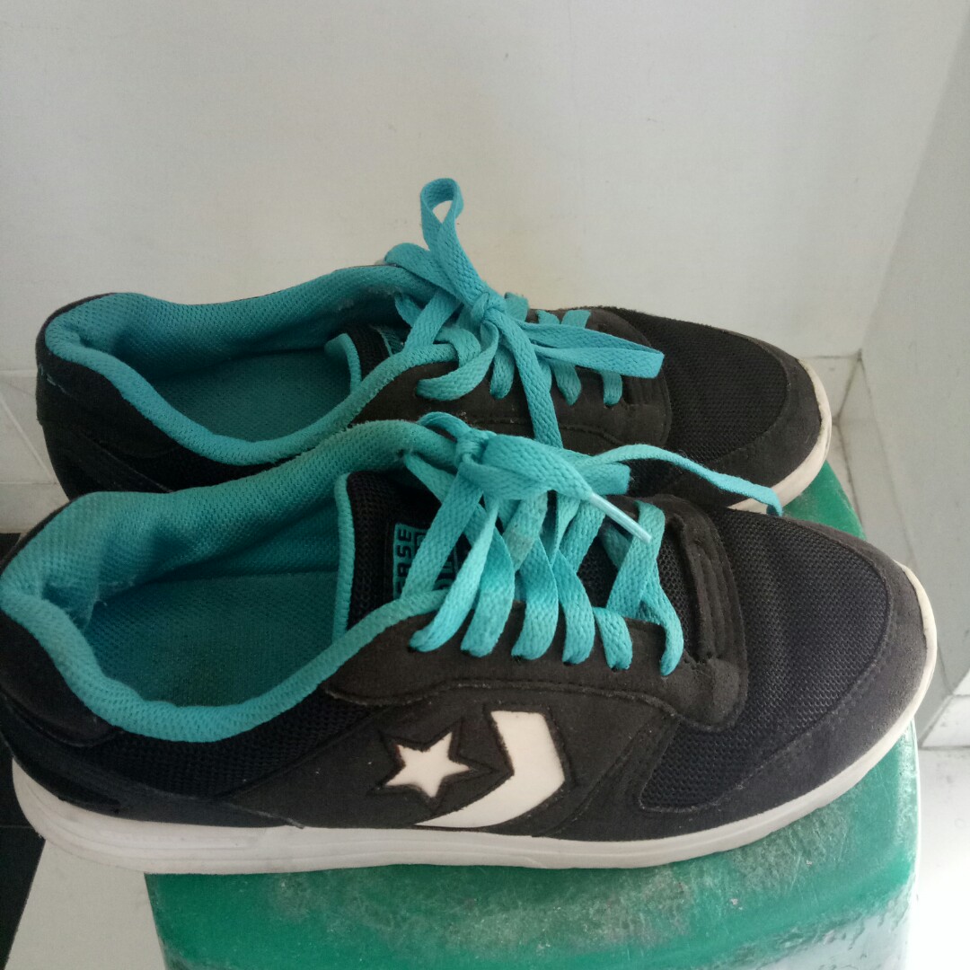 Sepatu converse skate Clearance