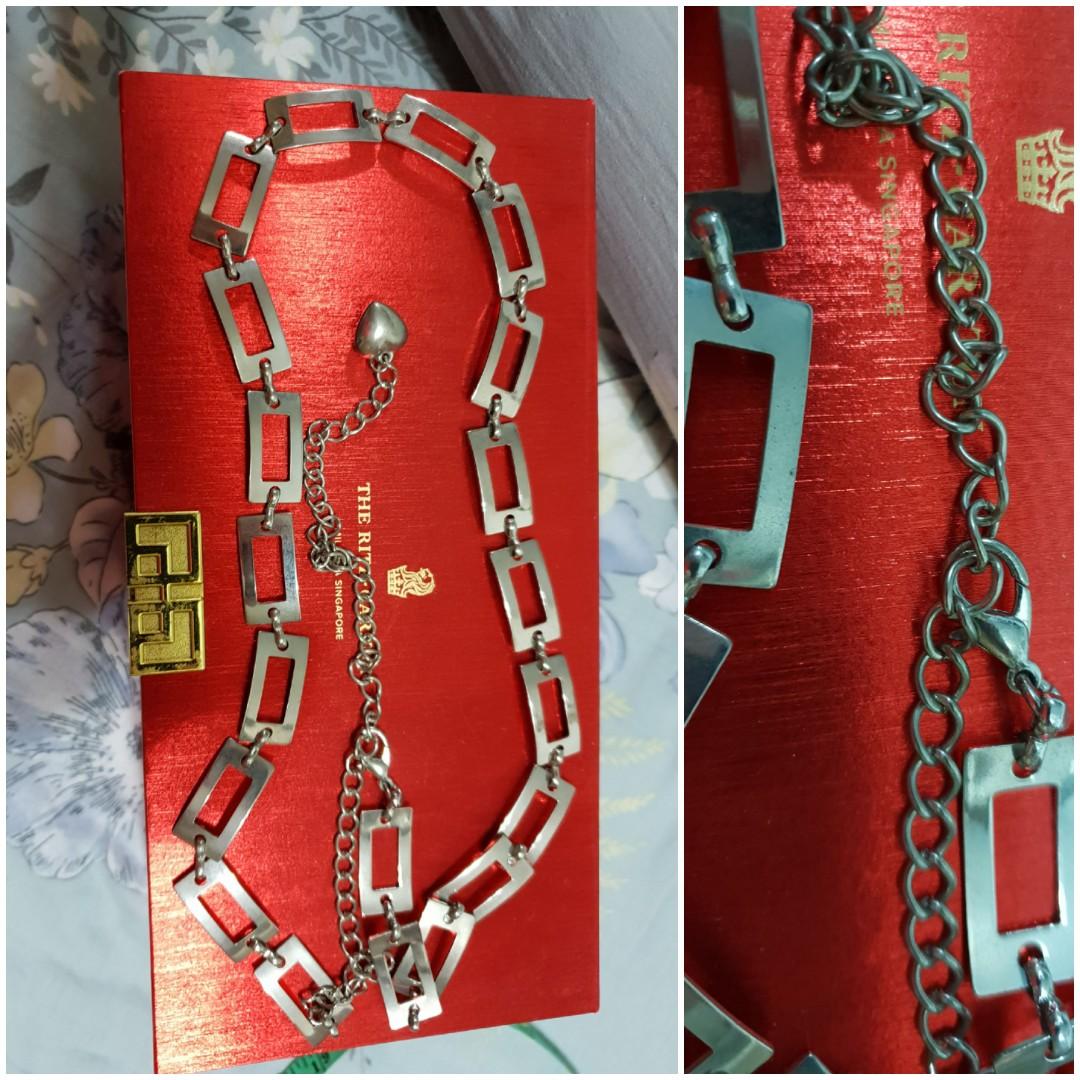 Red sale chain belt