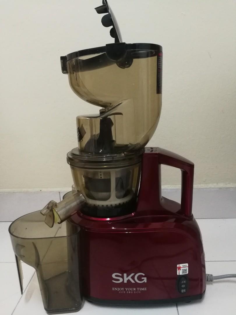 SKG A8 Slow Juicer, TV & Home Appliances, Kitchen Appliances, Juicers