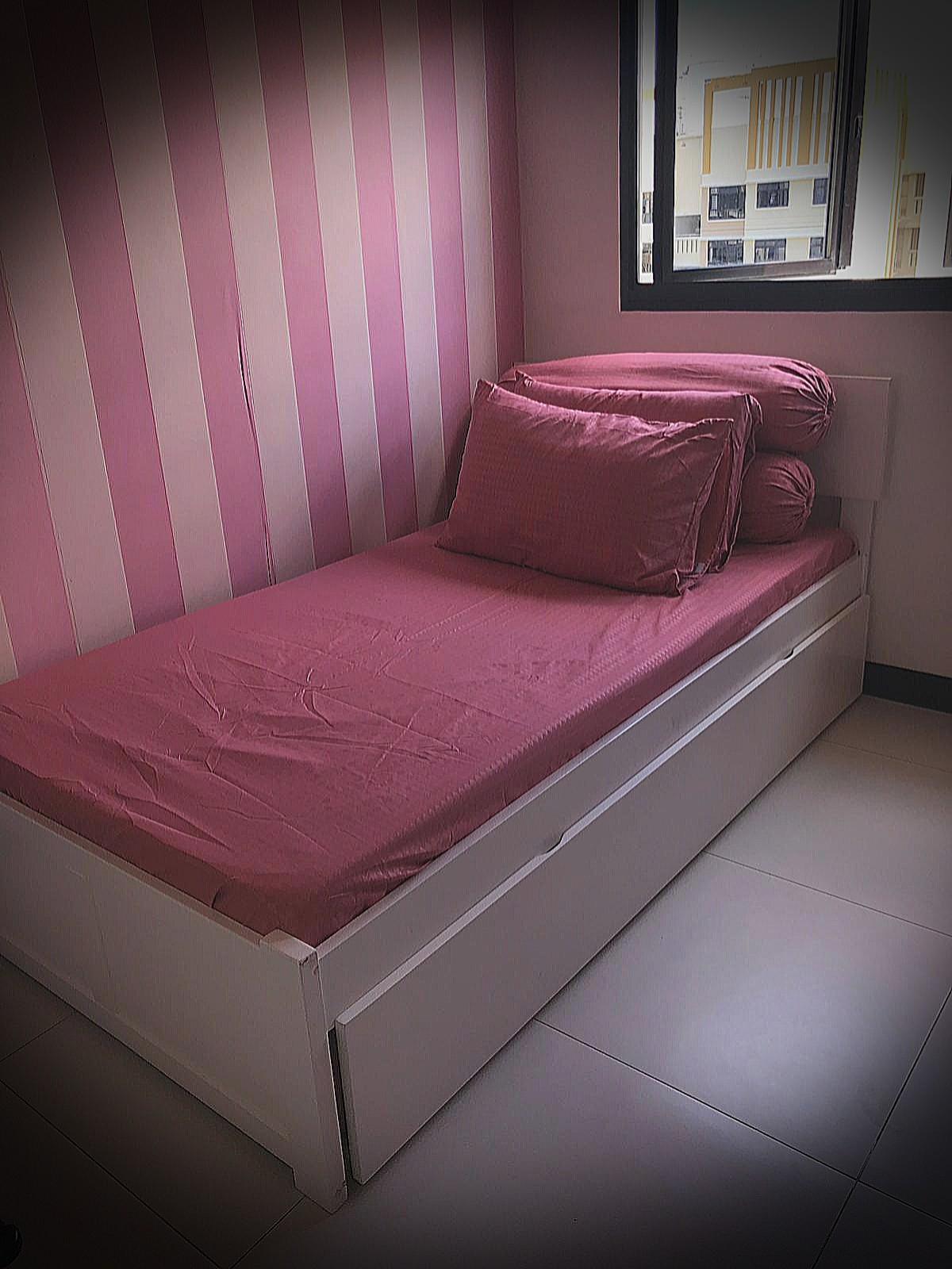 Urban trundle Bed (bunk bed), Furniture & Home Living, Furniture, Bed