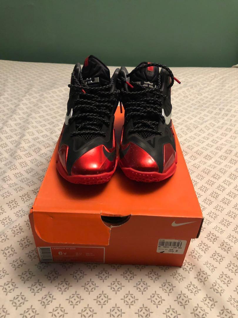 Women s Size 7 Youth Size 6 Nike Lebrons Women s Fashion Shoes on Carousell