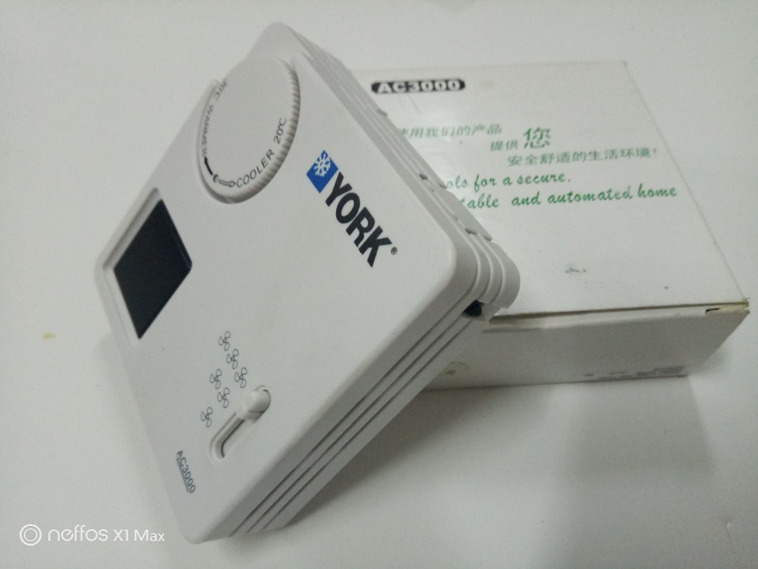 YORK THERMOSTAT CONTROLLER PANEL AC3000, TV & Home Appliances, Kitchen