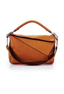 (Category: ) located in . Submitted by vogue_luxury (Listing ID 219691706, Image 1). Description: .