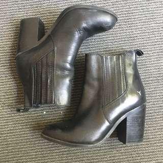 Windsorsmith boots
