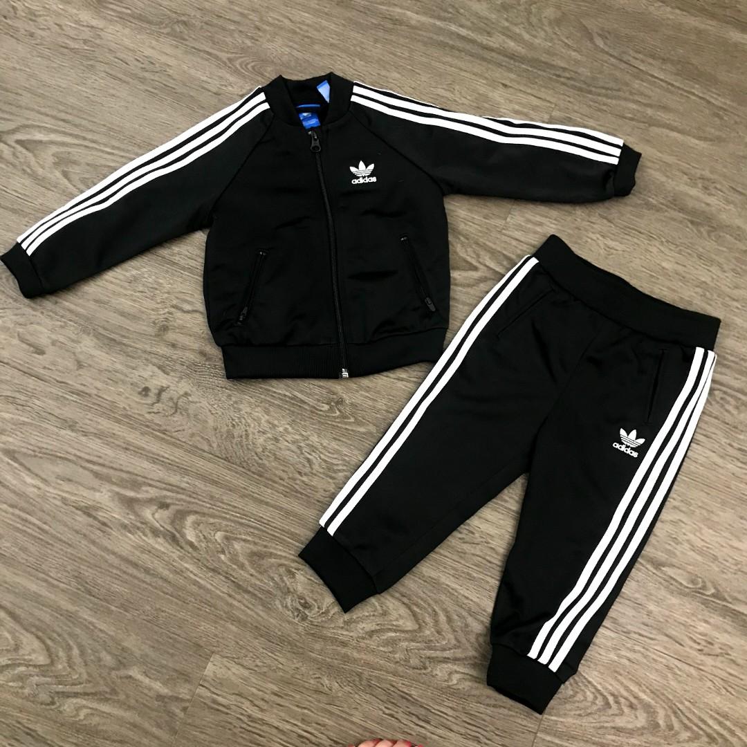 adidas sweatsuit for boys