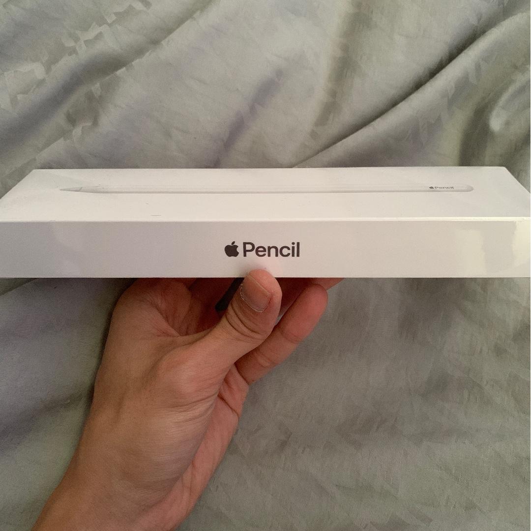 Apple Pencil 2 Mobile Phones Tablets Others On Carousell Apple pencil is incredibly easy to use, but we've got a few tips to making the most out of your new to take full advantage of everything you can do with the apple pencil, you'll need to know how to use. carousell