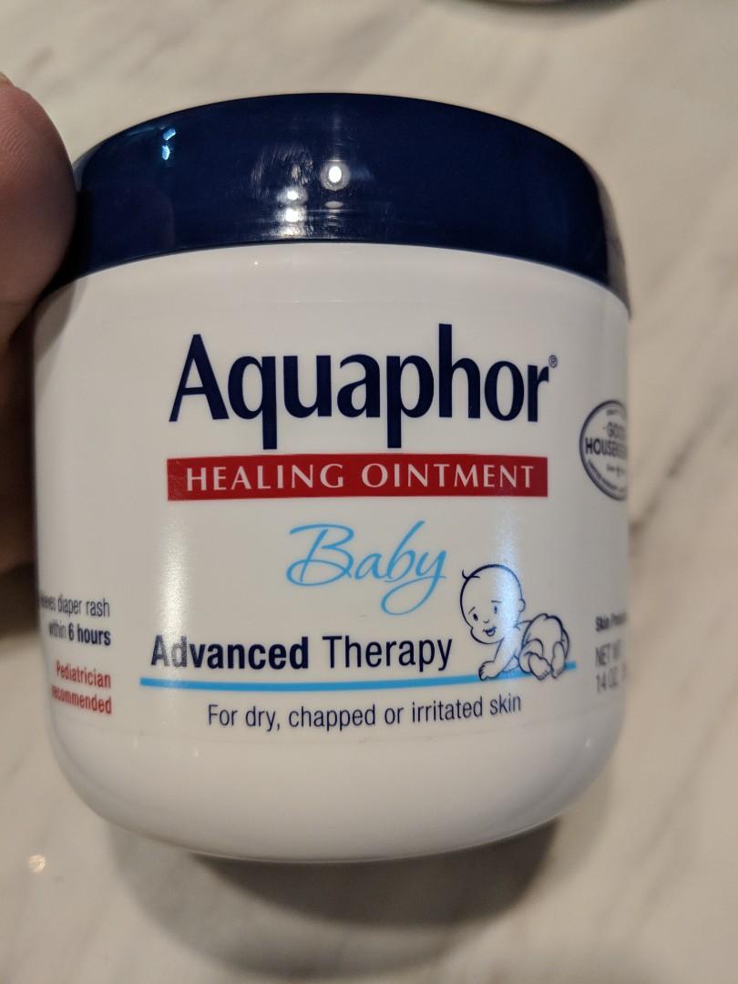 using aquaphor as face moisturizer