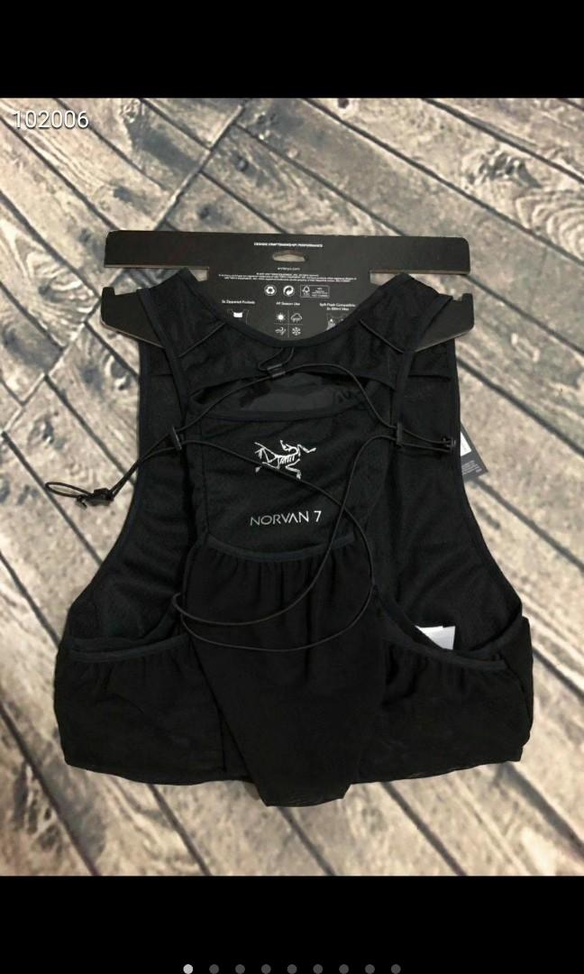 Arcteryx Novan 7 Hydration Vest 21275 Trail running unisex, 男裝, 運動服裝