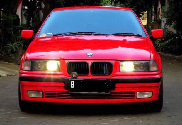 Motor Bmw Merah 