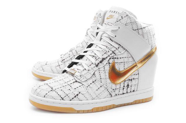 black and white nike dunk sky hi
