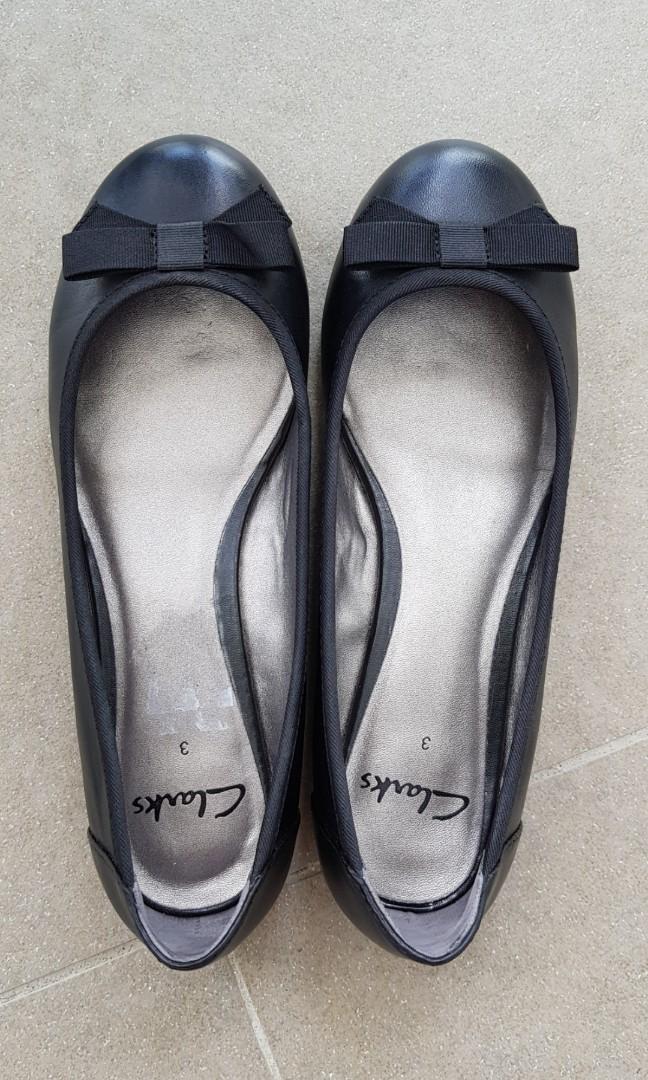 clarks shoes flats women