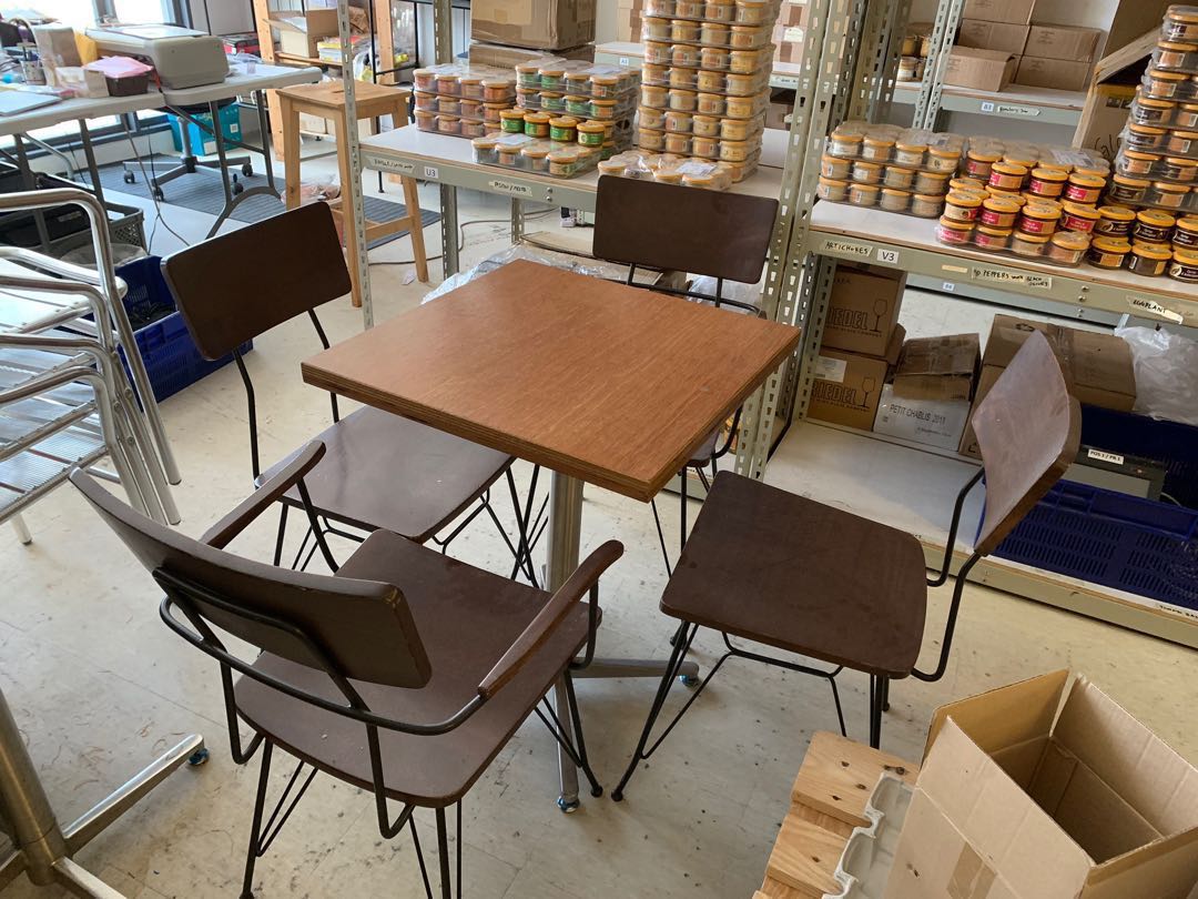 Crate & Barel Table & Chairs, Furniture & Home Living, Furniture