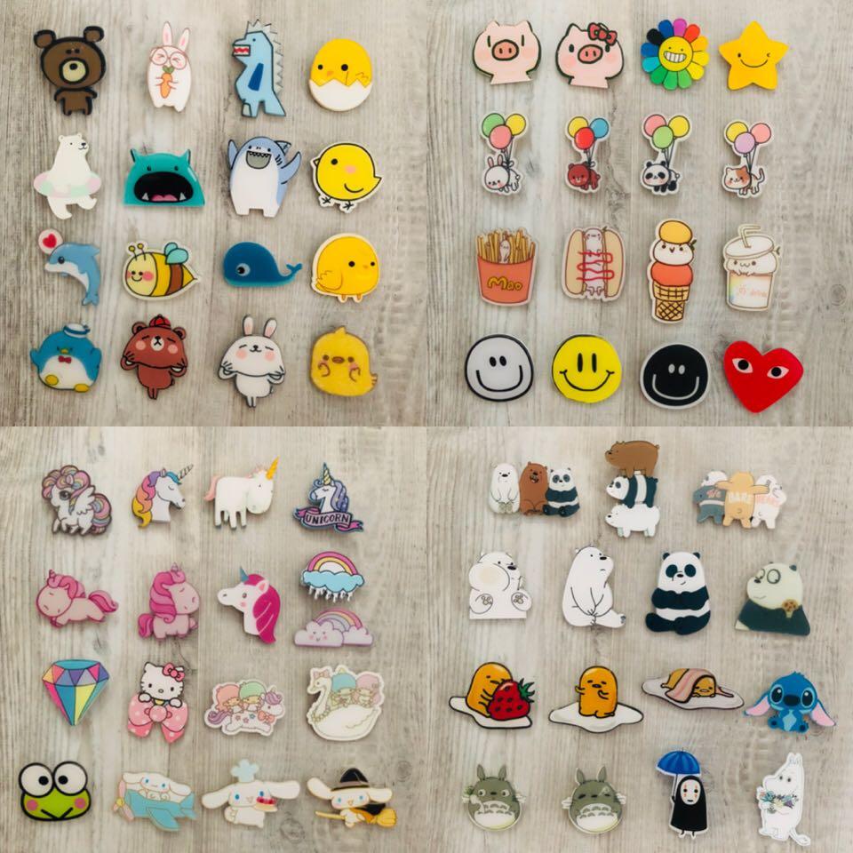 Cartoon brooch sales