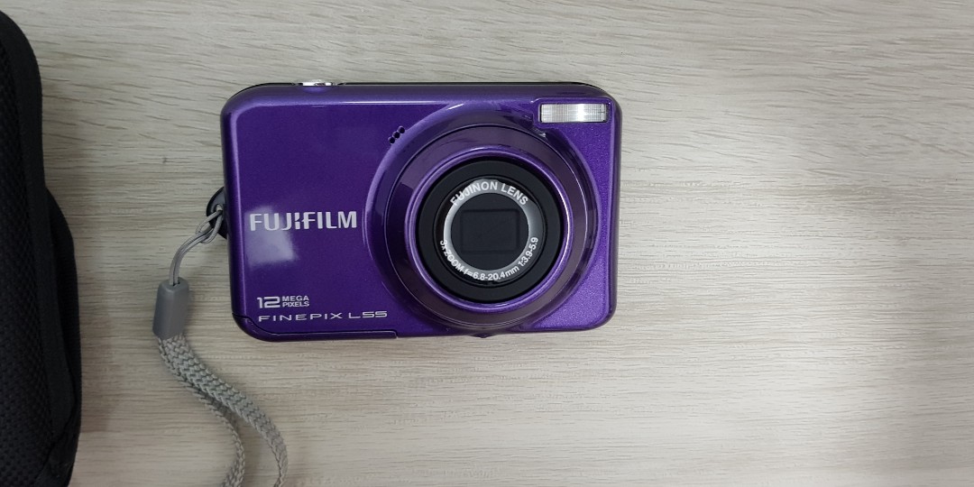 Fujifilm FinePix L55 Digital Camera, on Carousell