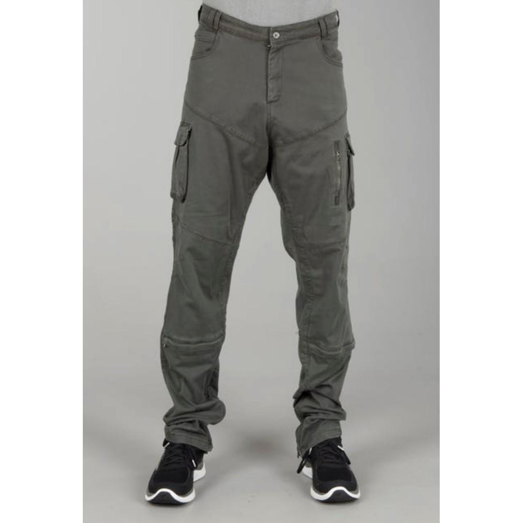 Macna Transfer Cargo pants, Motorcycles, Motorcycle Apparel on Carousell