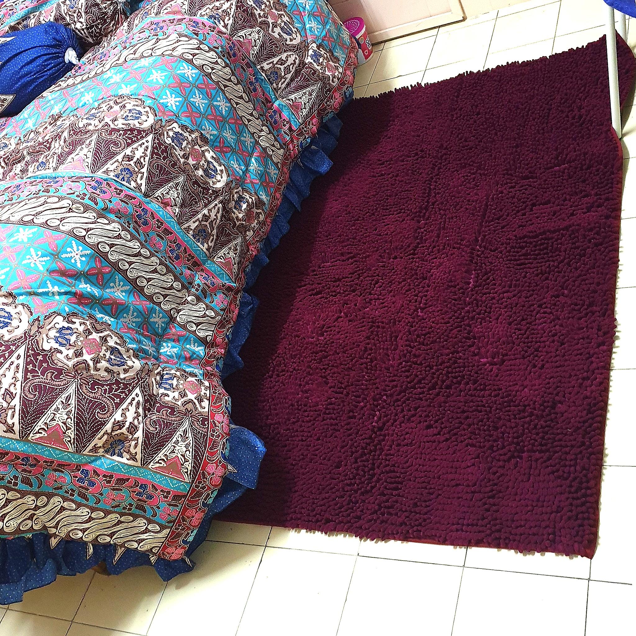 Microfiber Chenille Red Wine Carpet Anti Slip Mat 100x150cm