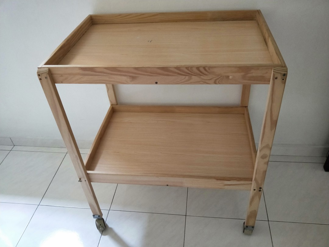 movable changing table