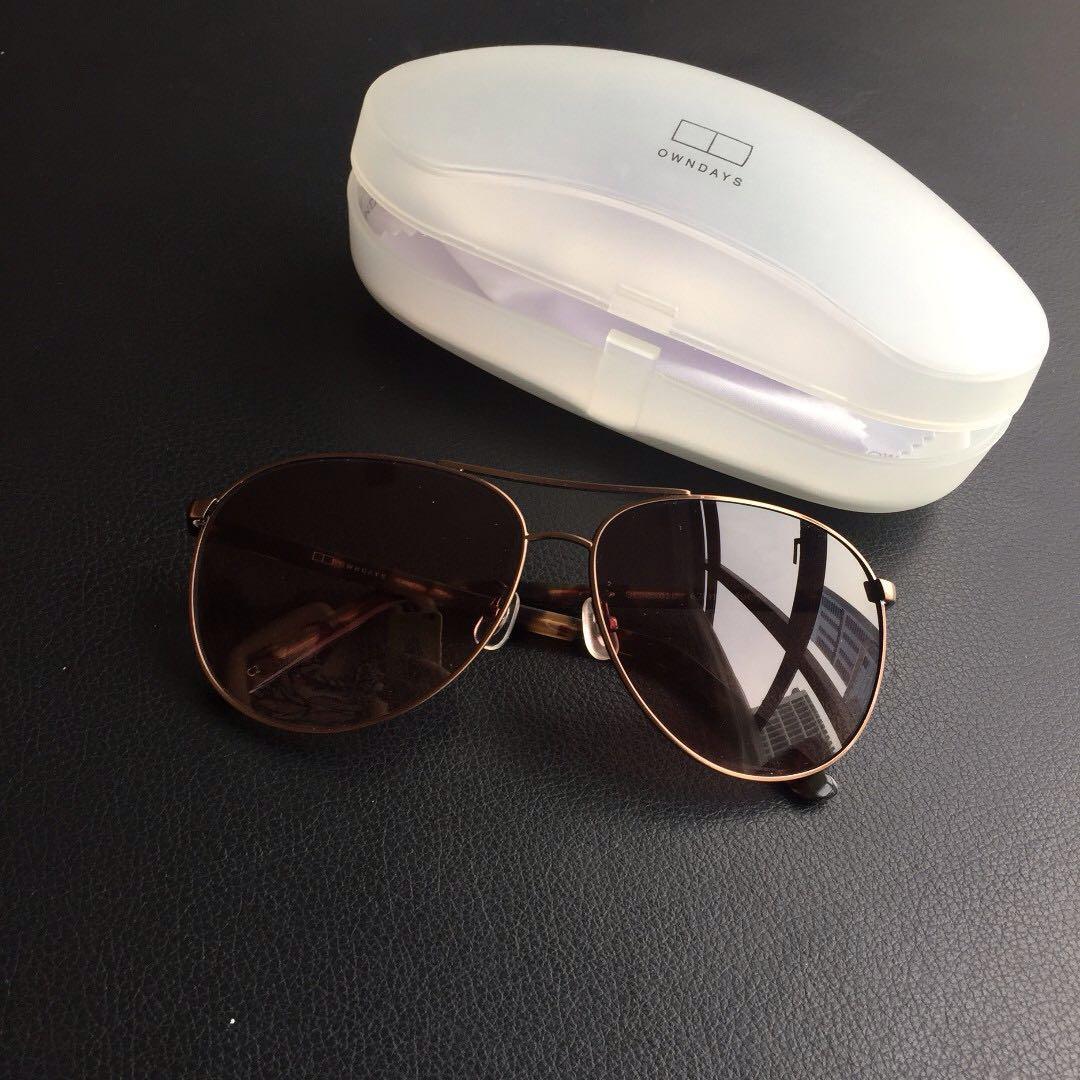 classic sunnies