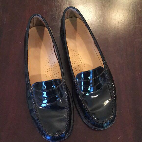 women's weejuns penny loafers