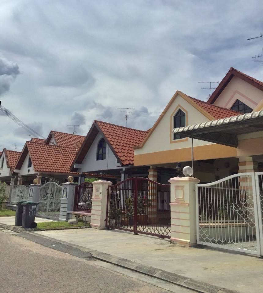 Taman Pelangi Indah 15 Storey Terrace House Jln Pesona Ulu Tiram