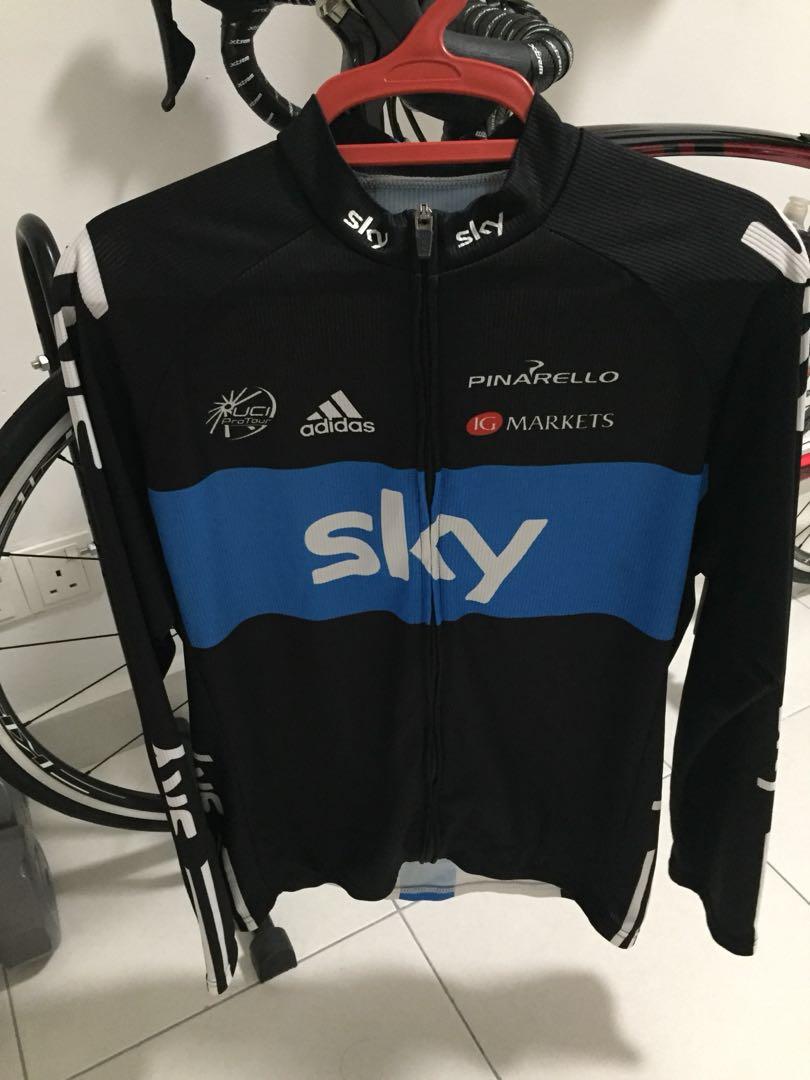 Cesta Unir Componer Team SKY Adidas replica cycling jersey set, Men's Fashion, Activewear on  Carousell