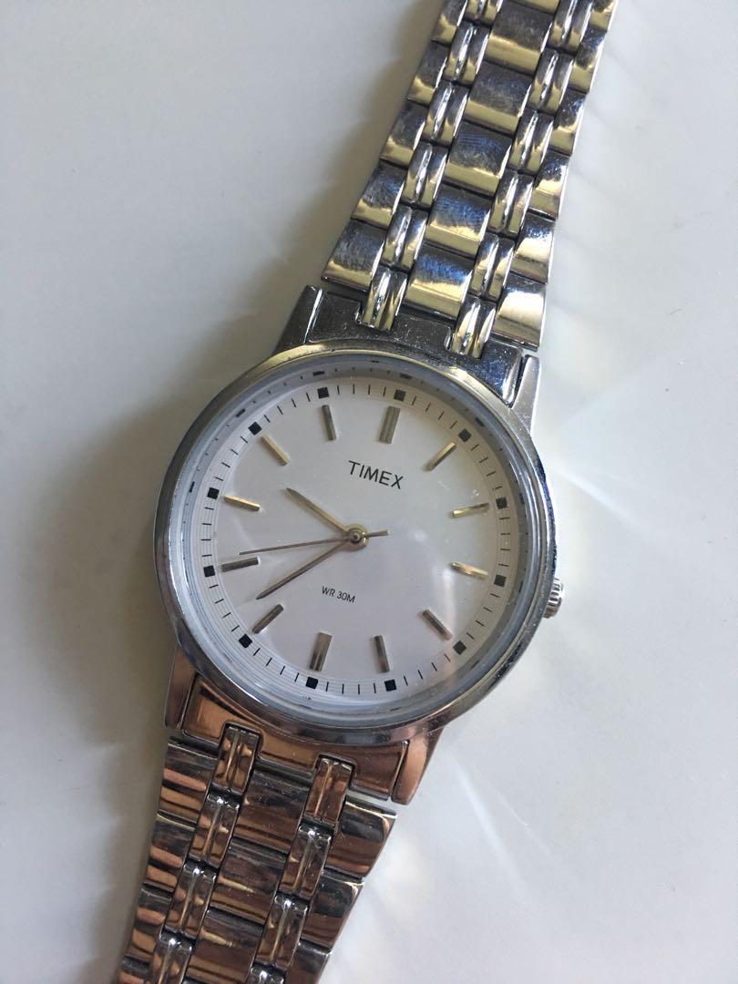 TIMEX Classic Unisex Silver Stainless Steel Watch TA319, Women's ...