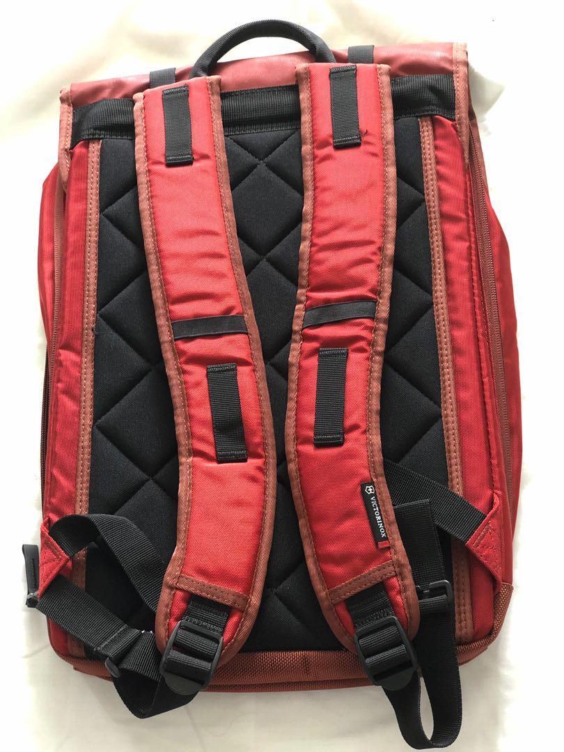 Victorinox Luggage Altmont 3.0 Flapover Laptop Backpack (Red), Women's