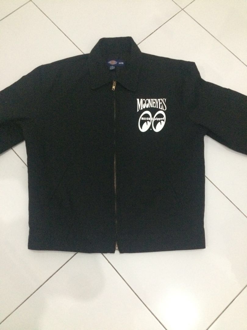 Work Jacket Dickies x Mooneyes, Fesyen Pria, Pakaian , Atasan di Carousell