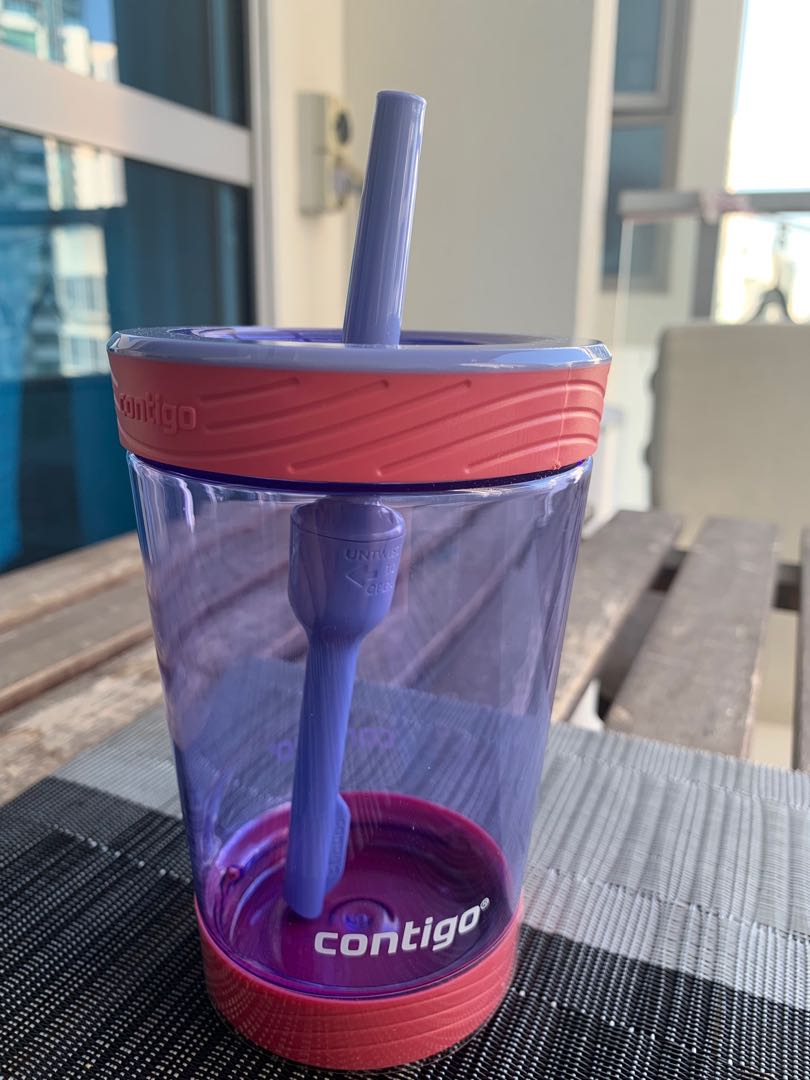 https://media.karousell.com/media/photos/products/2019/03/18/contigo_spillproof_kids_tumbler_with_straw_1552905890_6998e156.jpg